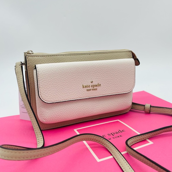 Kate Spade Leila Small Crossbody Bag Leather - Picture 2 of 10